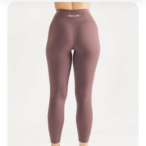 Alphalete leggings